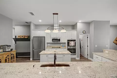 Kitchen - 5596 Micanopy Dr, Milton, FL 32570 photo 9 of 11