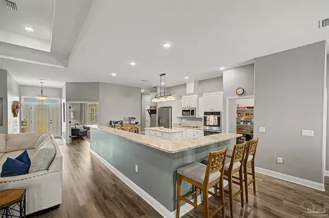 Kitchen - 5596 Micanopy Dr, Milton, FL 32570 photo 10 of 11
