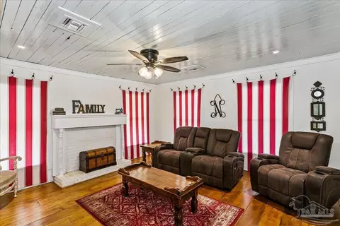 Living - 3461 Hwy 4, Jay, FL 32565 photo 1 of 3
