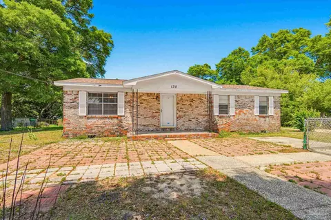 130 Shadow Lawn Ln, Pensacola, FL 32507