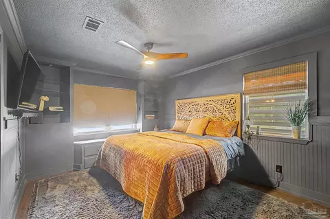 Bedroom - 1089 Pearson Rd, Milton, FL 32583 photo 1 of 8