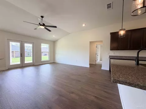 5207 Barnett Rd, Pace, FL 32571 photo 11