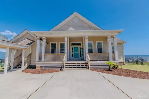 1636 Moonraker Dr, Milton, FL 32583