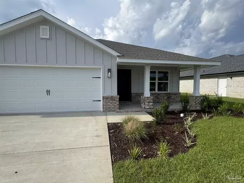 5286 Hidden Pines Cir, Milton, FL 32583