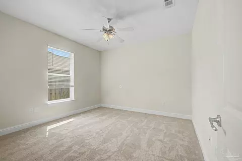 Bedroom - 8000 Silver Maple Dr, Milton, FL 32583 photo 3 of 7
