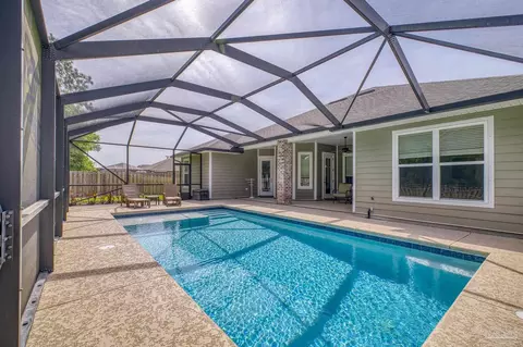 Exterior - 8000 Silver Maple Dr, Milton, FL 32583 photo 12 of 18