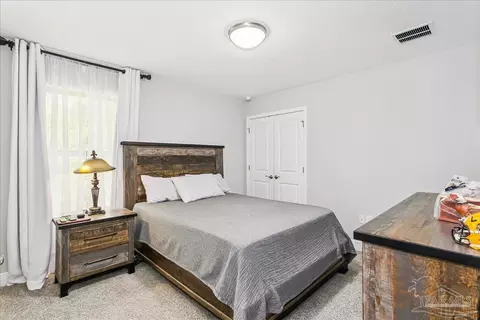 Bedroom - 6030 Deborah Ln, Milton, FL 32570 photo 5 of 7