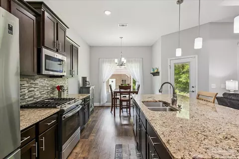 Kitchen - 6030 Deborah Ln, Milton, FL 32570 photo 5 of 5
