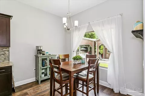 Dining - 6030 Deborah Ln, Milton, FL 32570 photo 4 of 4