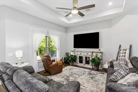 Living - 6030 Deborah Ln, Milton, FL 32570 photo 2 of 2