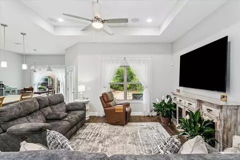 Living - 6030 Deborah Ln, Milton, FL 32570 photo 1 of 2