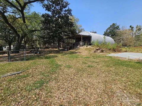 5765 Windover St, Milton, FL 32583 photo 4