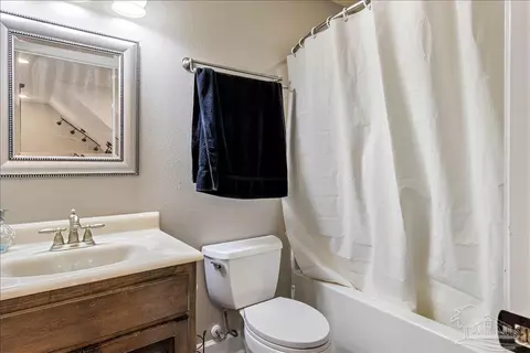 Bath - 3035 Whitley Ln, Pace, FL 32571 photo 6 of 6