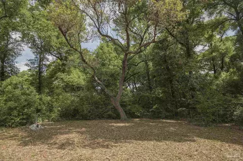 5008 Muldoon Cir, Pensacola, FL 32526