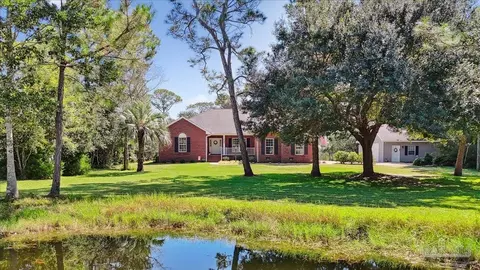 6795 Leepard Rd, Milton, FL 32583
