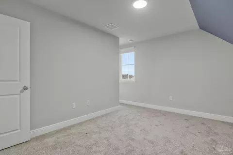Bedroom - 5402 Parkside Dr, Pace, FL 32571 photo 6 of 10