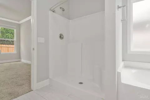 Bath - 5402 Parkside Dr, Pace, FL 32571 photo 2 of 8