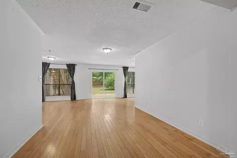Living - 3166 Benton Blvd, Pace, FL 32571 photo 3 of 7