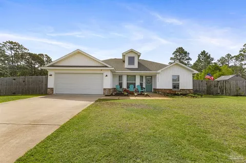 6042 Capitol Dr, Gulf Breeze, FL 32563