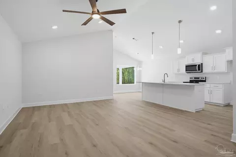 Living - 9601 Permenter Rd, Milton, FL 32583 photo 1 of 1
