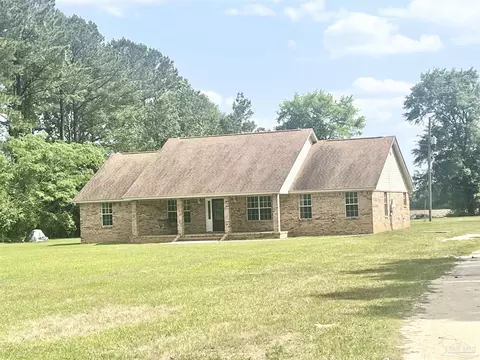 61205 Milstead Rd, Atmore, AL 36502