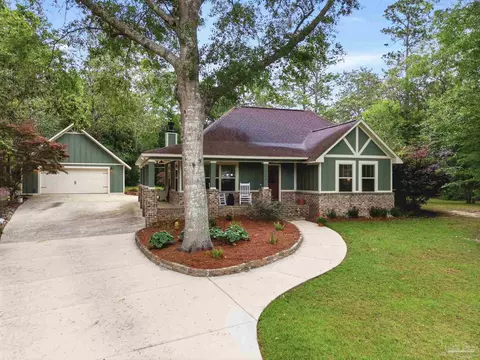 Exterior - 978 Candy Ln, Cantonment, FL 32533 photo 4 of 6