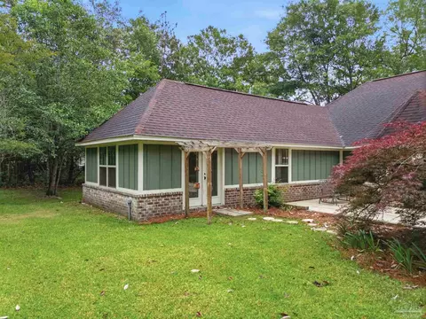 Exterior - 978 Candy Ln, Cantonment, FL 32533 photo 5 of 6