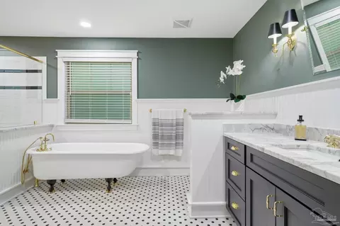 Bath - 978 Candy Ln, Cantonment, FL 32533 photo 1 of 4