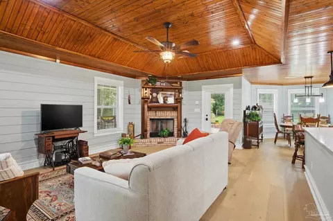 Other - 978 Candy Ln, Cantonment, FL 32533 photo 1 of 6