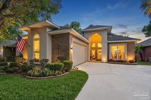 9940 Rail Cir, Pensacola, FL 32507