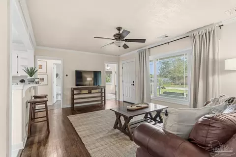 1722 E Hatton St, Pensacola, FL 32503