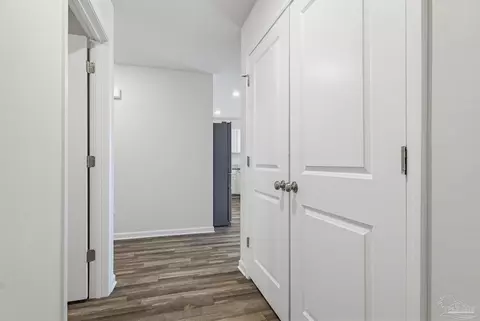 Entry Way - 1895 Pineview Church Rd, Jay, FL 32565 photo 6 of 7