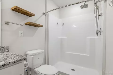 Bath - 1895 Pineview Church Rd, Jay, FL 32565 photo 4 of 5