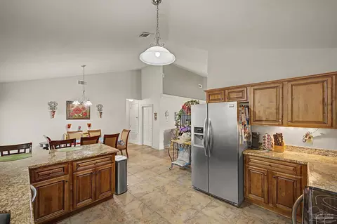 Kitchen - 5461 Tucker Cir, Pace, FL 32571 photo 5 of 7