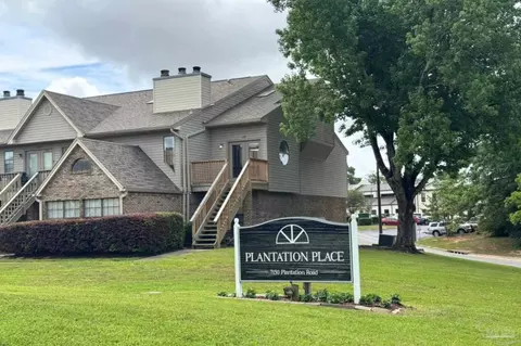 7150 Plantation Rd #428, Pensacola, FL 32504