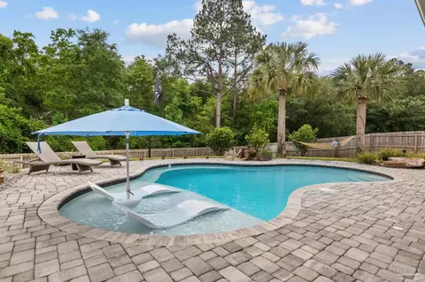 1127 Wensel Dr, Cantonment, FL 32533