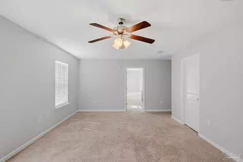 Entry Way - 5881 Bay Tree Ct, Milton, FL 32570 photo 3 of 6