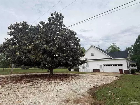 Exterior - 5168 Beck Ave, Jay, FL 32565 photo 15 of 23
