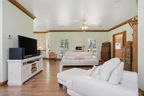 Living - 5168 Beck Ave, Jay, FL 32565 photo 3 of 4