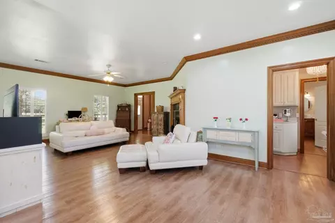 Living - 5168 Beck Ave, Jay, FL 32565 photo 4 of 4