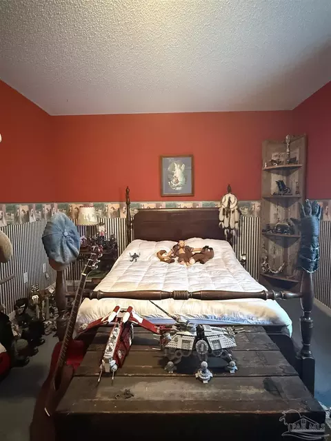 Bedroom - 5168 Beck Ave, Jay, FL 32565 photo 5 of 12