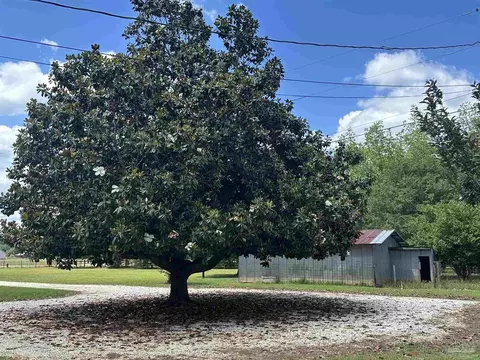 Exterior - 5168 Beck Ave, Jay, FL 32565 photo 18 of 23