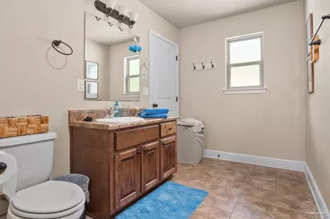 Bath - 5580 Madelines Way, Pace, FL 32571 photo 1 of 4