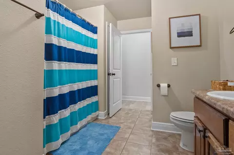 Bath - 5580 Madelines Way, Pace, FL 32571 photo 2 of 4