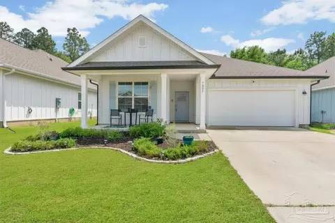 7057 Whitetail Run Dr, Pensacola, FL 32526