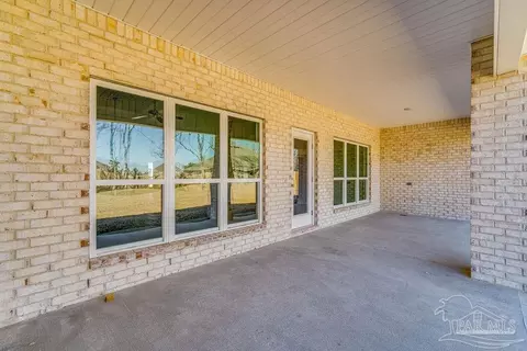 233 Petty Dr, Cantonment, FL 32533 photo 3