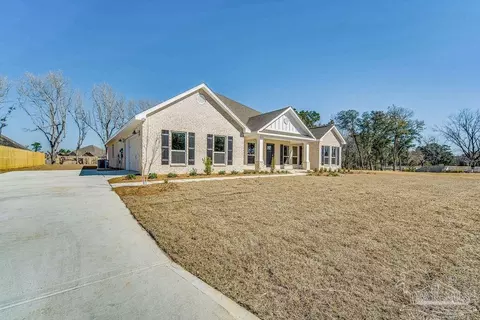 233 Petty Dr, Cantonment, FL 32533 photo 2