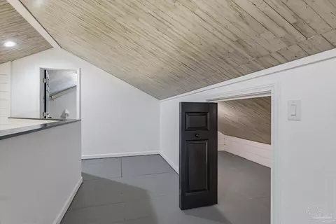 Entry Way - 1660 Annie Penton Rd, Jay, FL 32565 photo 8 of 11
