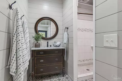 Bath - 1660 Annie Penton Rd, Jay, FL 32565 photo 1 of 6