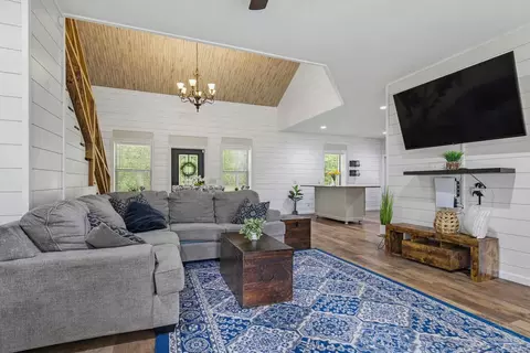 Living - 1660 Annie Penton Rd, Jay, FL 32565 photo 4 of 6
